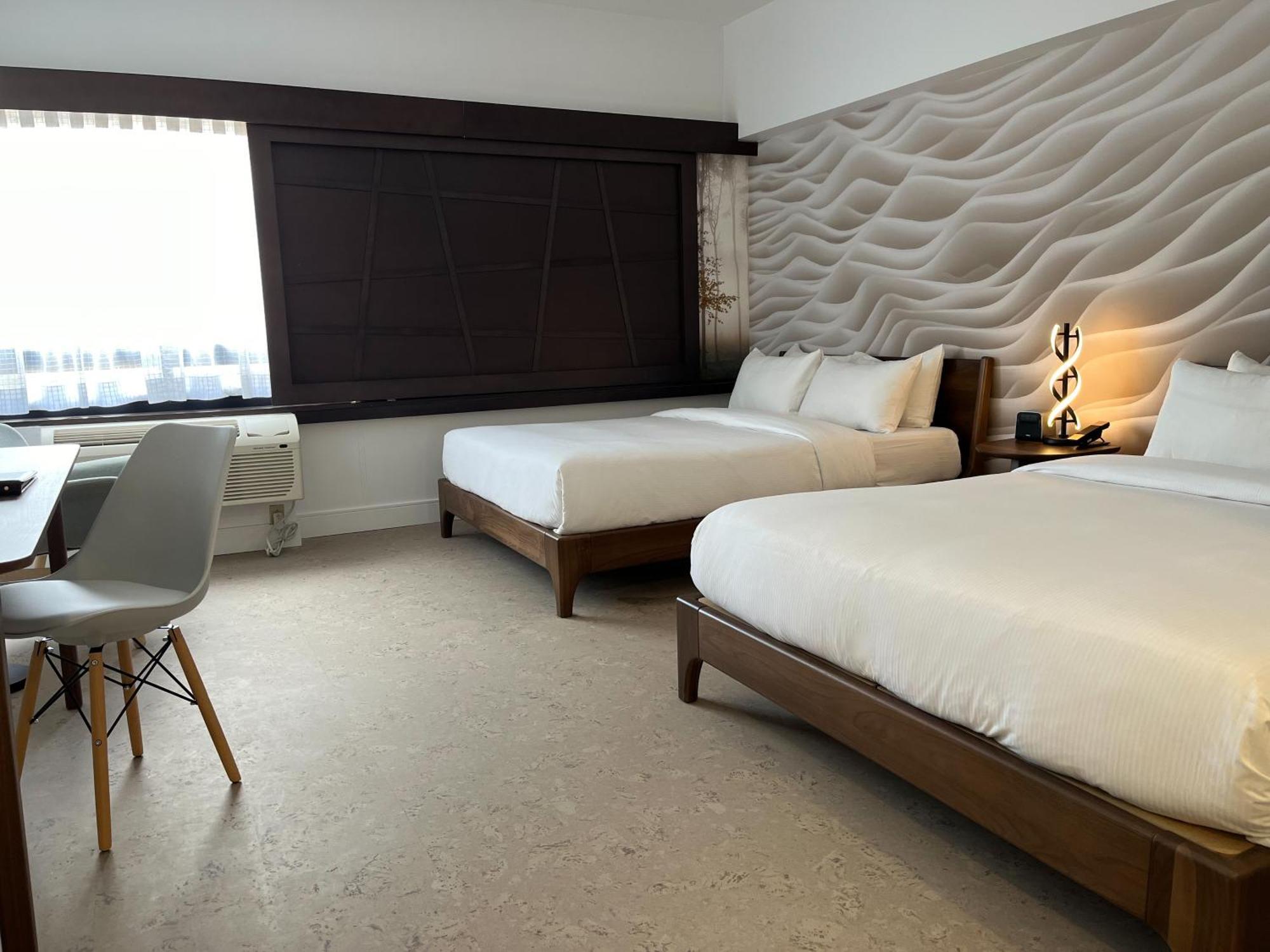 Signature Queen Room Two Queen beds