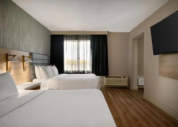Radisson Hotel Montreal Airport